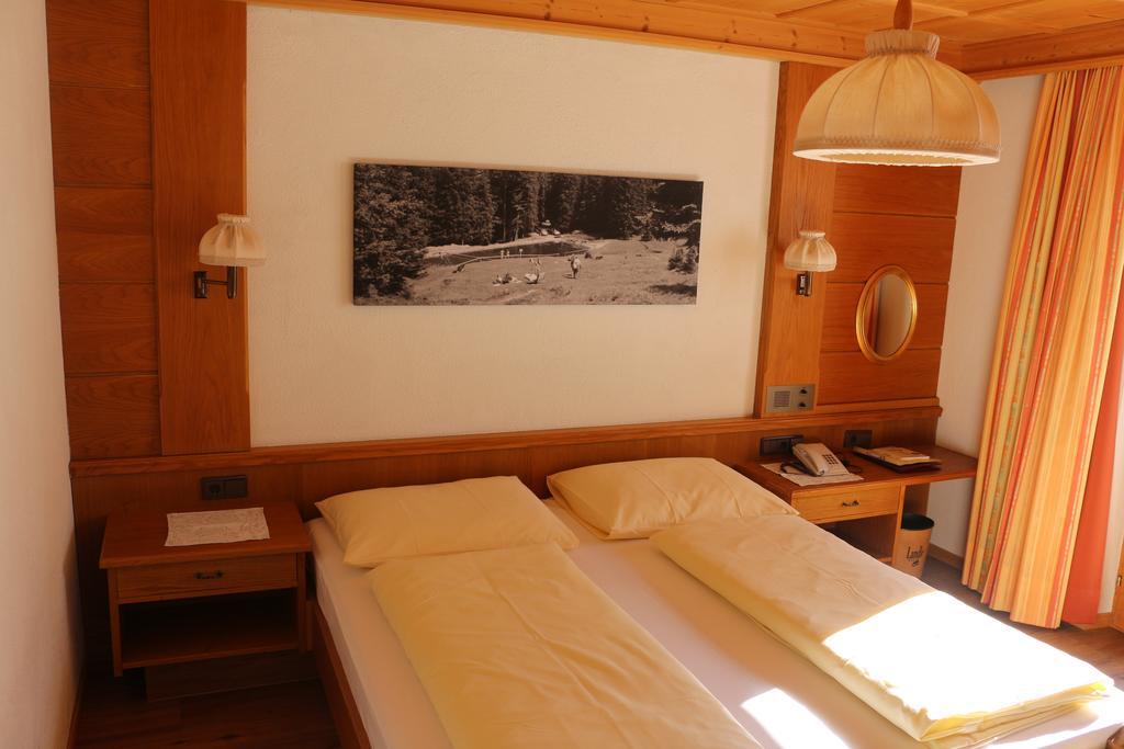 Hotel Landle Galtür Pokoj fotografie